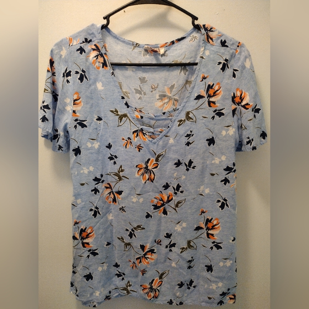 SO Floral Print Short Sleeve Top - Light Blue and Orange